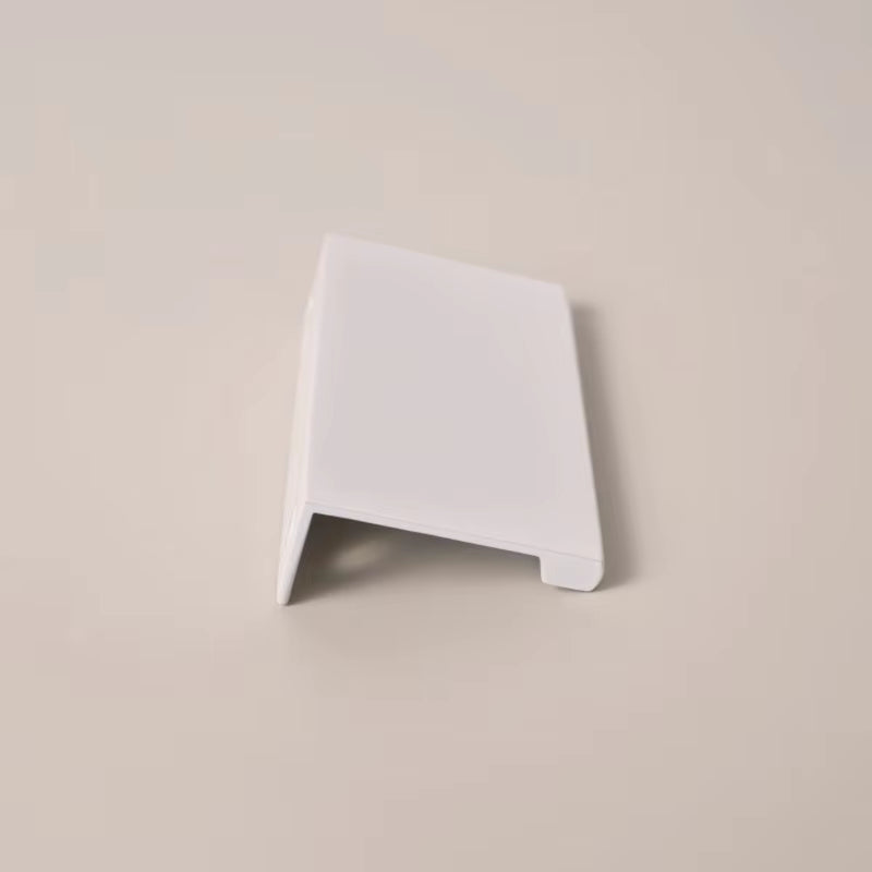 Baillie White Lip Pull | Top Mount