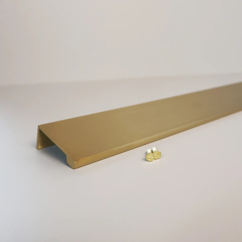 Baillie Brushed Brass Lip Pull | Top Mount